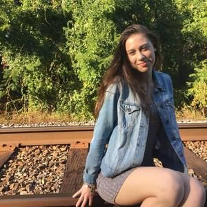 Meet your Posher, Bethany